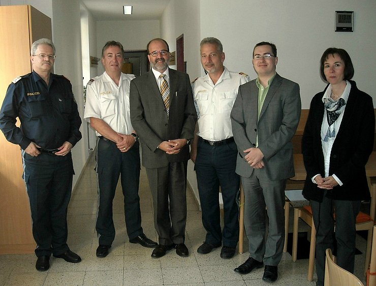 Chefinspektor Christian Lackstätter, Gruppeninspektor Raimund Feher, Bezirkshauptmann Dr. Christian Bidner, Oberstleutnant Erich Lettenbichler, Dr. Thomas Föger, Dr. Claudia Huber-Wurzenrainer